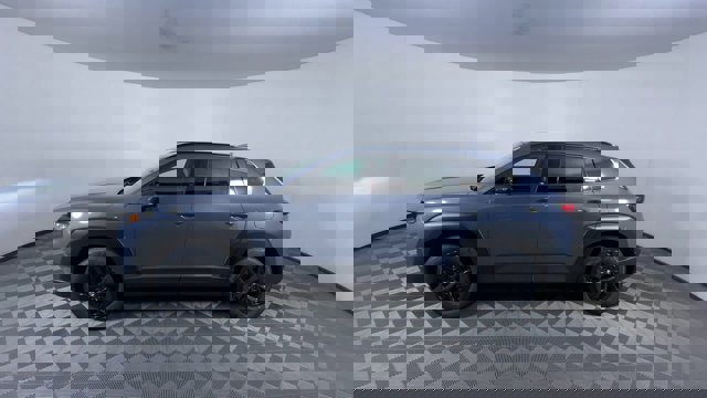 2026 Mazda CX-50 Hybrid Premium Image 11 of 30