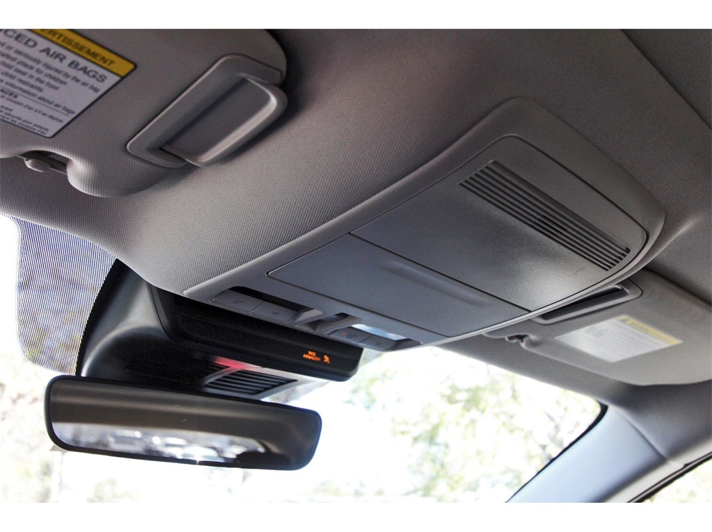 2026 Mazda CX-50 Hybrid Premium Image 17 of 25