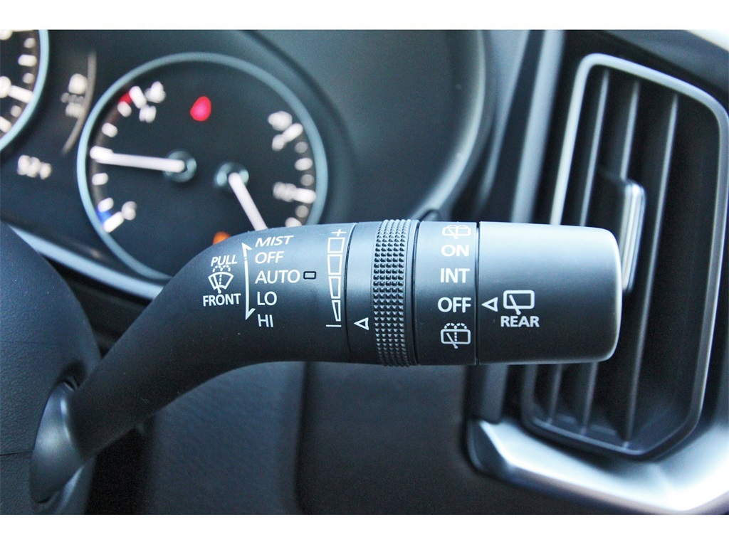 2026 Mazda CX-50 Hybrid Premium Image 20 of 25