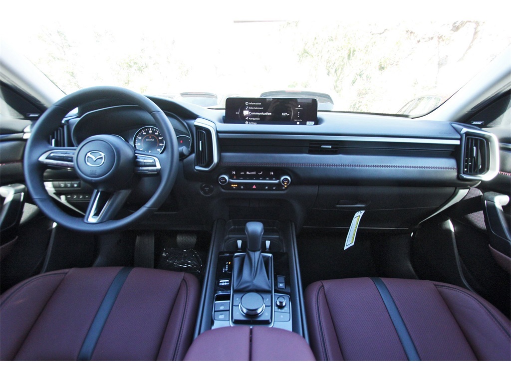 2026 Mazda CX-50 Hybrid Premium Image 8 of 25