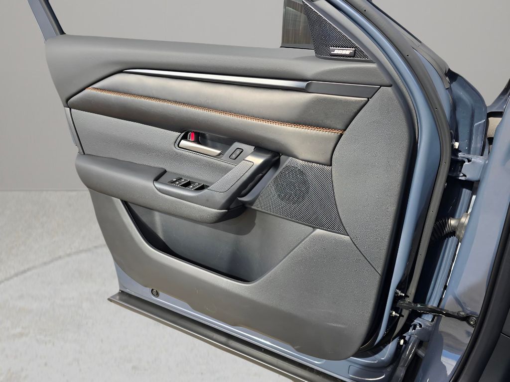 2026 Mazda CX-50 Hybrid Premium Image 22 of 30