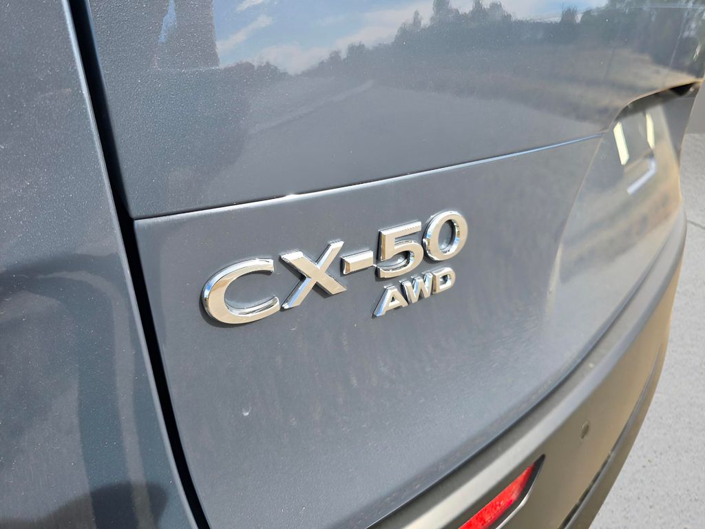 2026 Mazda CX-50 Hybrid Premium Image 26 of 30