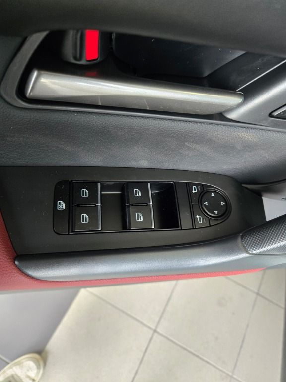 2026 Mazda CX-50 Hybrid Premium Image 30 of 32