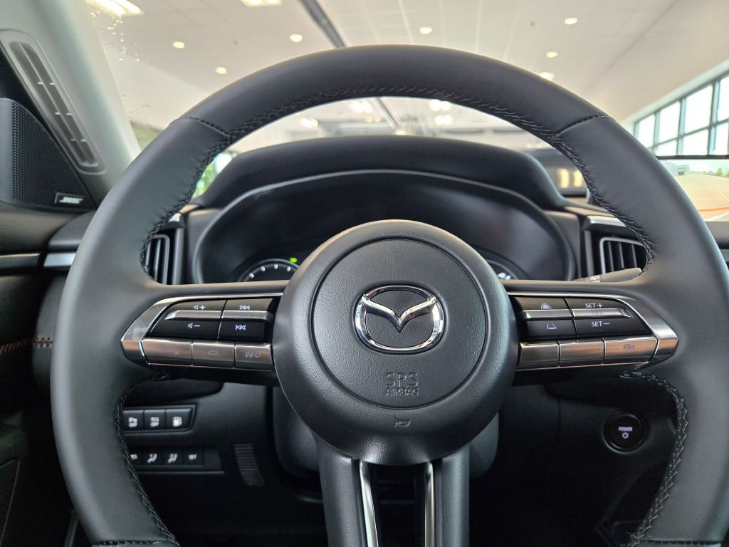 2026 Mazda CX-50 Hybrid Premium Image 28 of 32