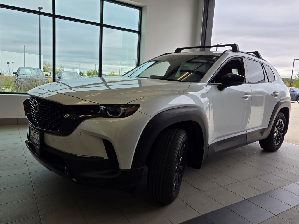 2026 Mazda CX-50 Hybrid Premium Image 1 of 32