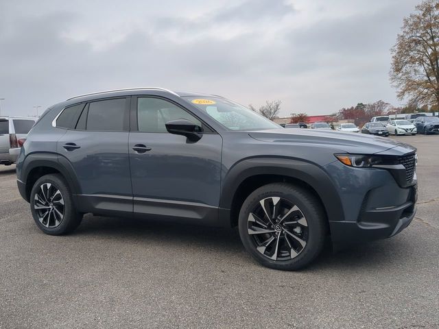 2026 Mazda CX-50 Hybrid Premium Plus Image 4 of 26