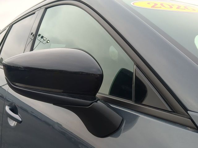 2026 Mazda CX-50 Hybrid Premium Plus Image 25 of 26