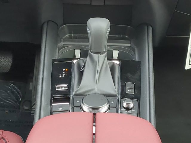 2026 Mazda CX-50 Hybrid Premium Plus Image 20 of 26