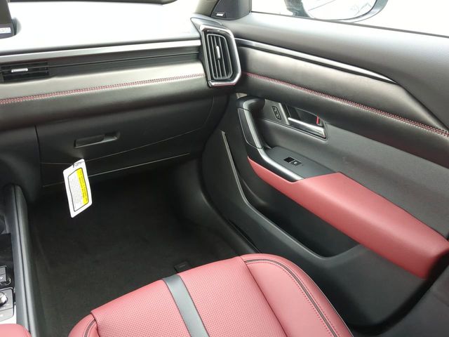 2026 Mazda CX-50 Hybrid Premium Plus Image 14 of 26