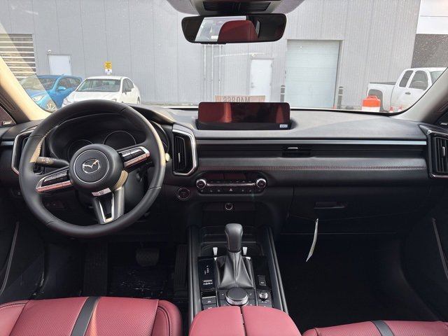 2026 Mazda CX-50 Hybrid Premium Plus Image 7 of 10