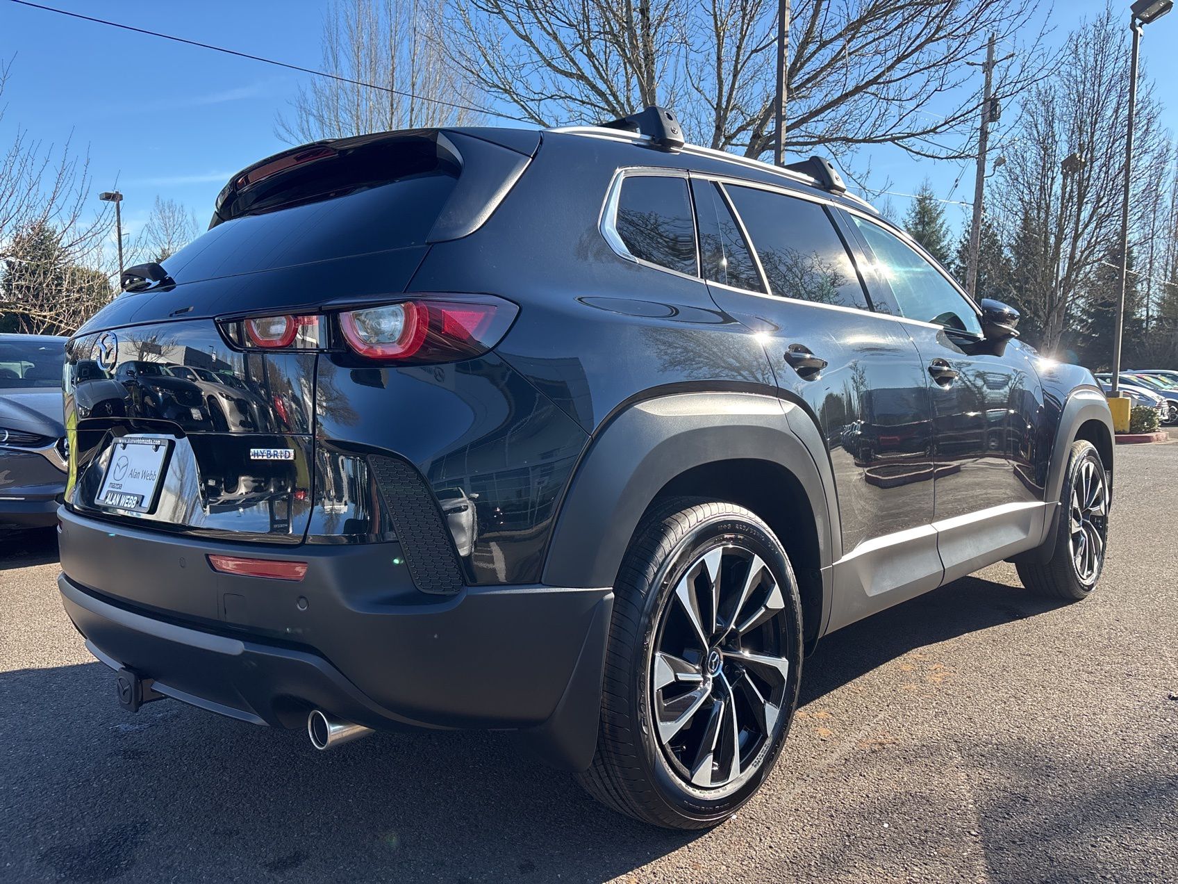 2026 Mazda CX-50 Hybrid Premium Plus Image 3 of 24