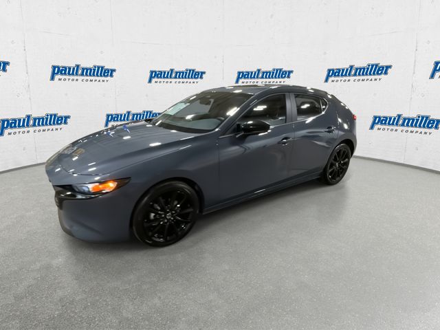 2026 Mazda Mazda3 Hatchback 2.5 S Carbon Edition Image 2 of 31