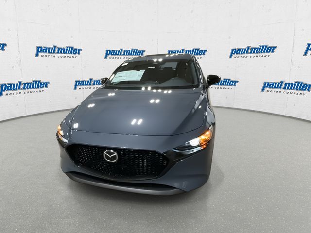 2026 Mazda Mazda3 Hatchback 2.5 S Carbon Edition Image 3 of 31