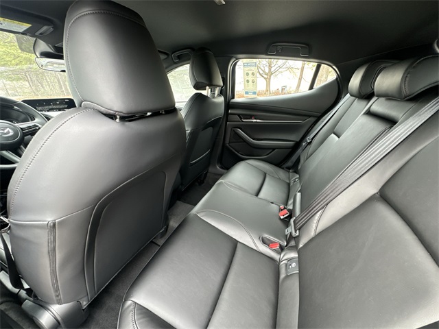2026 Mazda Mazda3 Hatchback 2.5 S Select Sport Image 16 of 28