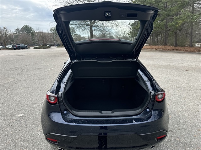 2026 Mazda Mazda3 Hatchback 2.5 S Select Sport Image 13 of 28