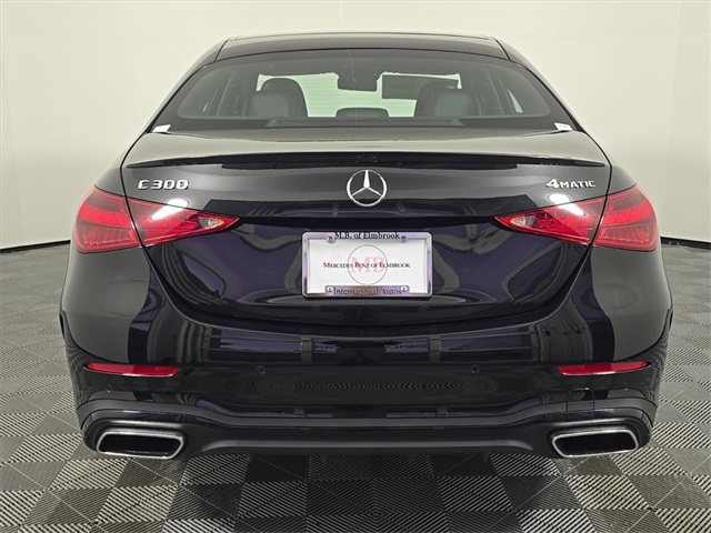 2026 Mercedes-Benz C-Class 300 Image 6 of 28