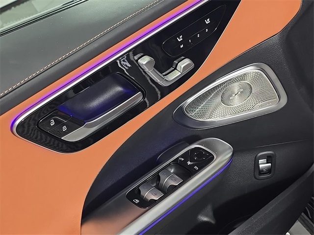 2026 Mercedes-Benz C-Class 300 Image 26 of 28