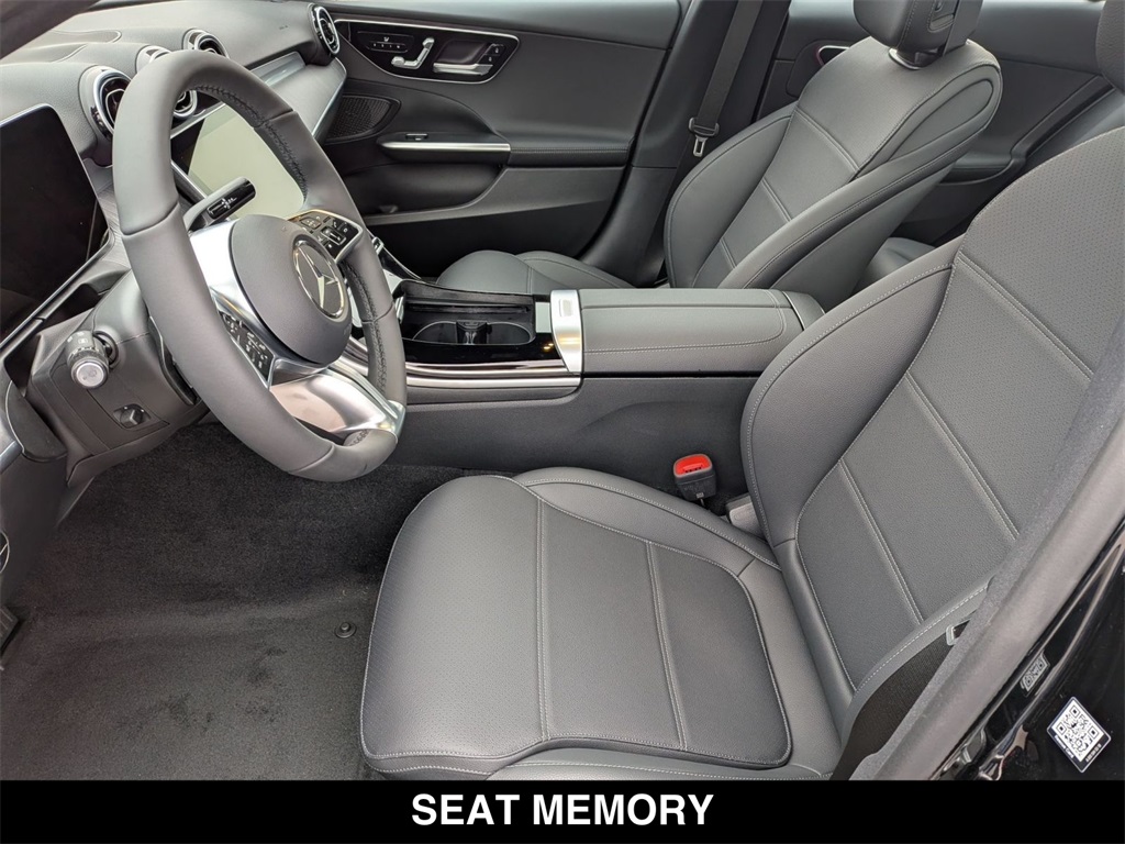 2026 Mercedes-Benz C-Class 300 Image 12 of 28