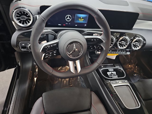 2026 Mercedes-Benz CLA 250 Image 19 of 37