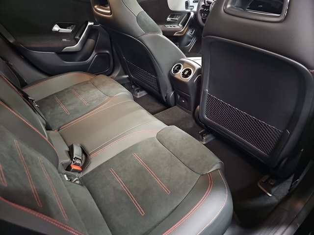 2026 Mercedes-Benz CLA 250 Image 16 of 37