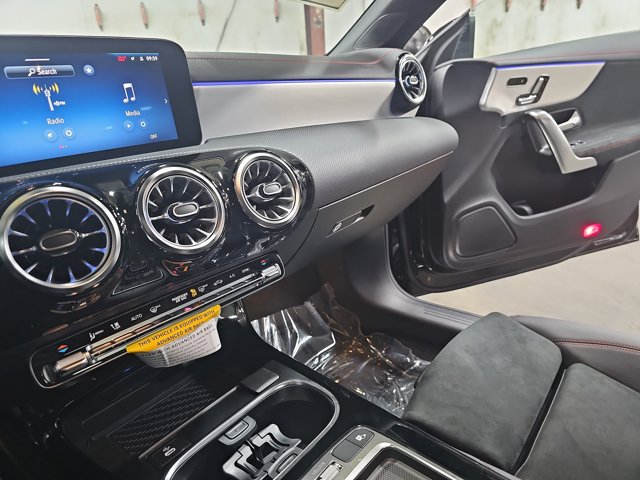 2026 Mercedes-Benz CLA 250 Image 20 of 37