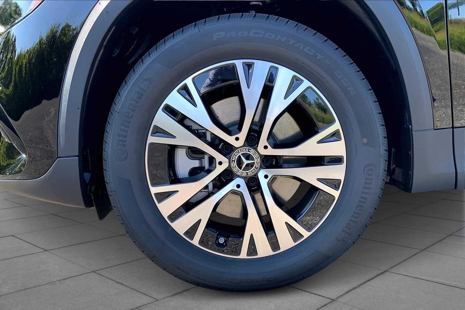 2026 Mercedes-Benz GLA 250 Image 6 of 16