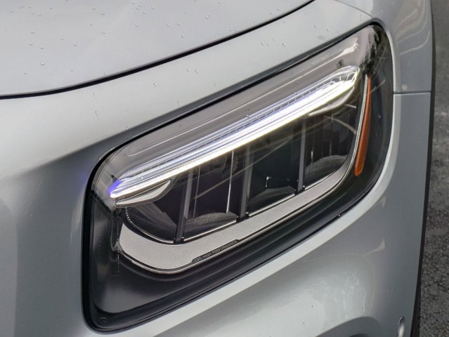 2026 Mercedes-Benz GLB 250 Image 29 of 36