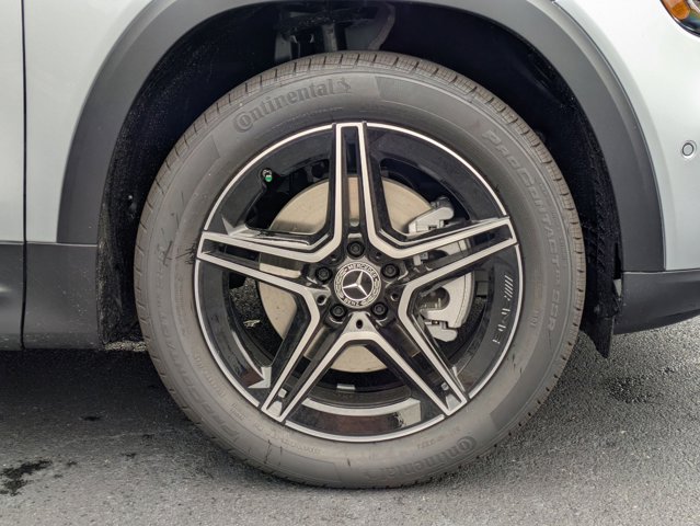 2026 Mercedes-Benz GLB 250 Image 11 of 36