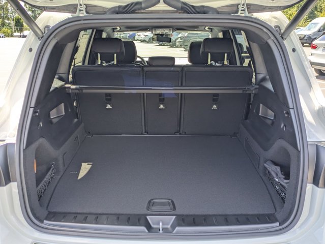 2026 Mercedes-Benz GLB 250 Image 13 of 36