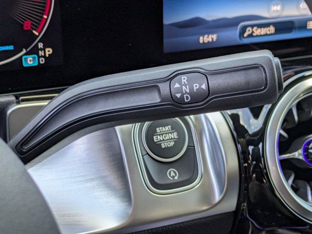 2026 Mercedes-Benz GLB 250 Image 21 of 36