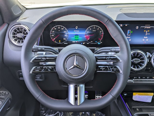 2026 Mercedes-Benz GLB 250 Image 29 of 36
