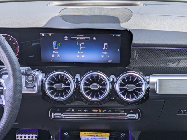 2026 Mercedes-Benz GLB 250 Image 36 of 36