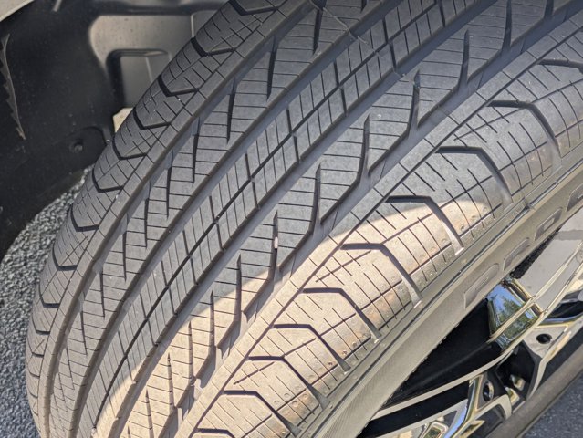 2026 Mercedes-Benz GLB 250 Image 12 of 36