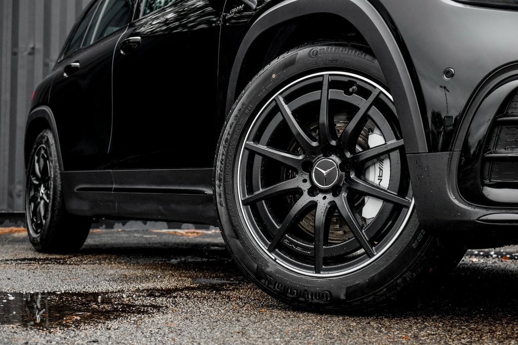 2026 Mercedes-Benz GLB AMG 35 Image 8 of 37