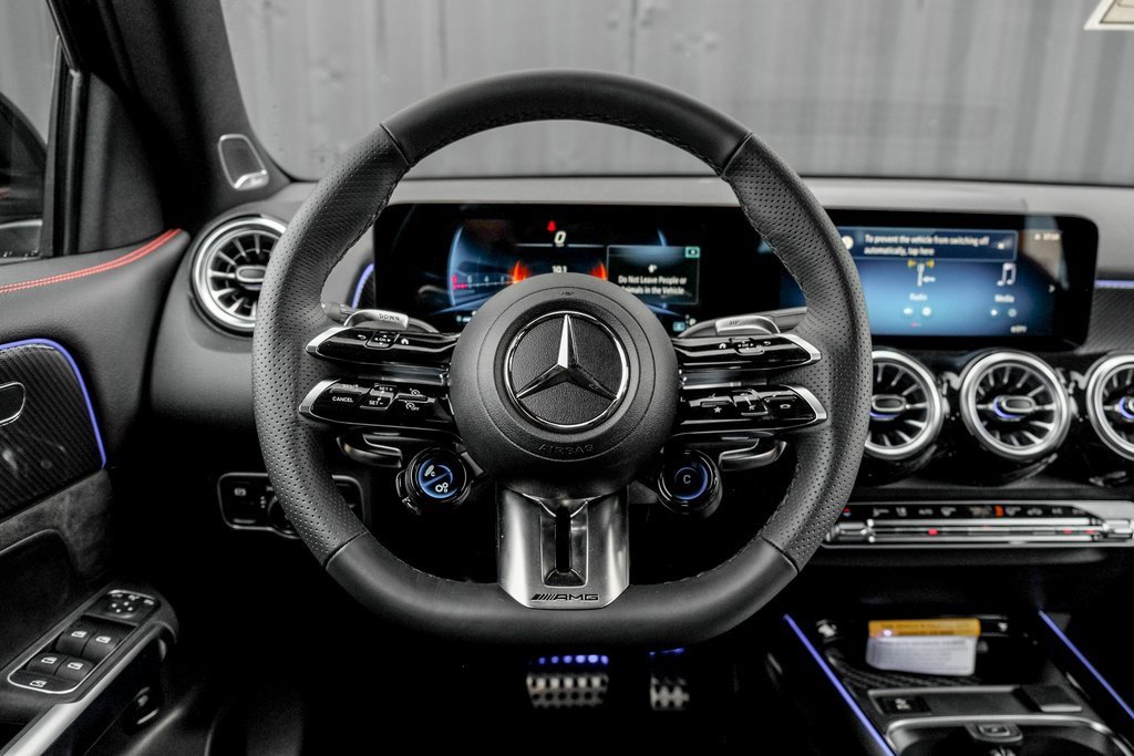 2026 Mercedes-Benz GLB AMG 35 Image 17 of 37