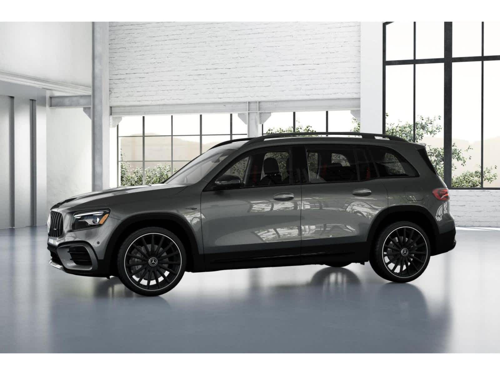 2026 Mercedes-Benz GLB AMG 35 Image 4 of 41