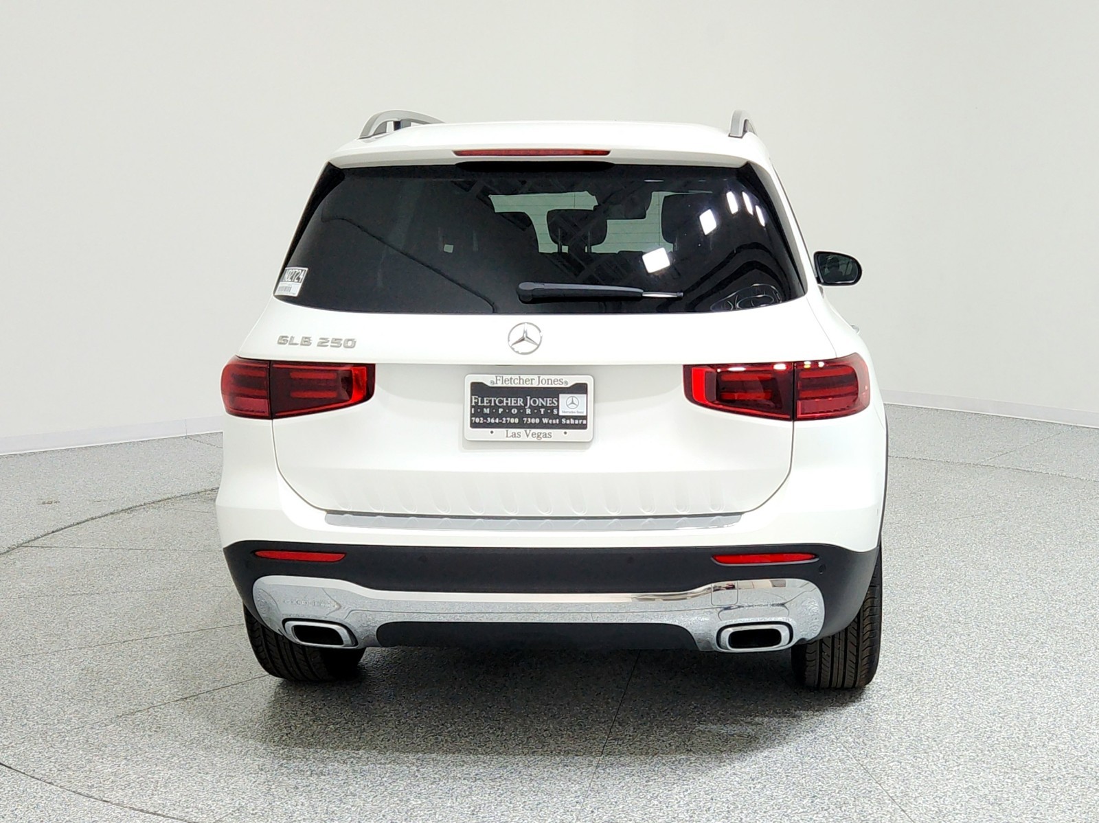 2026 Mercedes-Benz GLB 250 Image 8 of 21