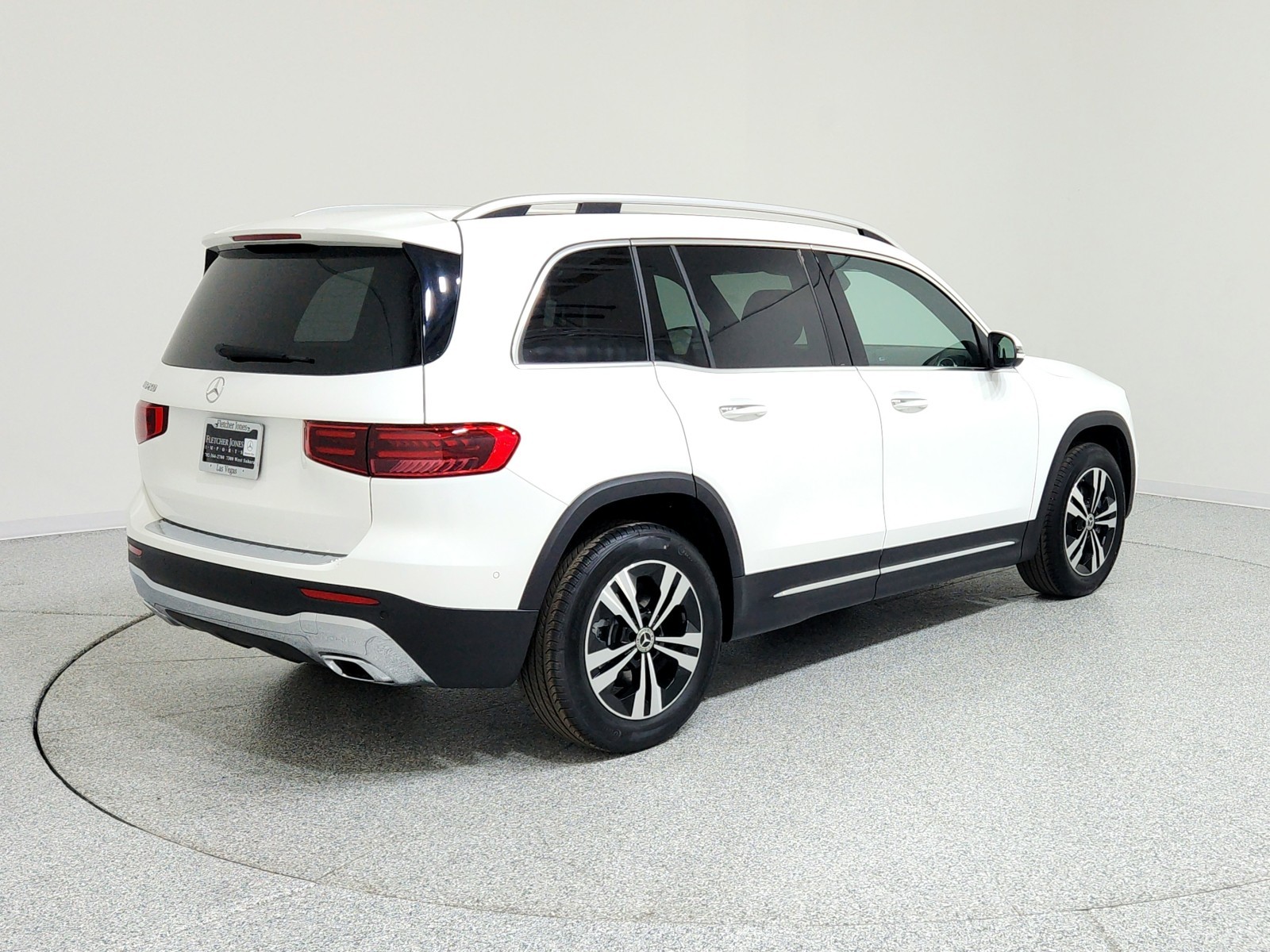 2026 Mercedes-Benz GLB 250 Image 6 of 21