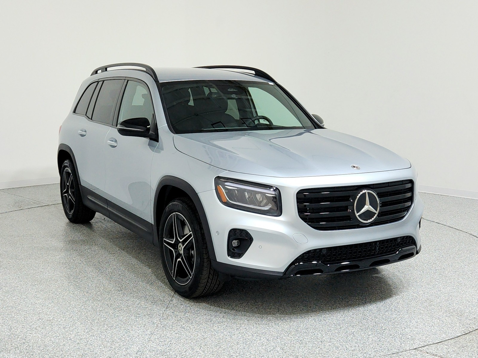 2026 Mercedes-Benz GLB 250 Image 5 of 21