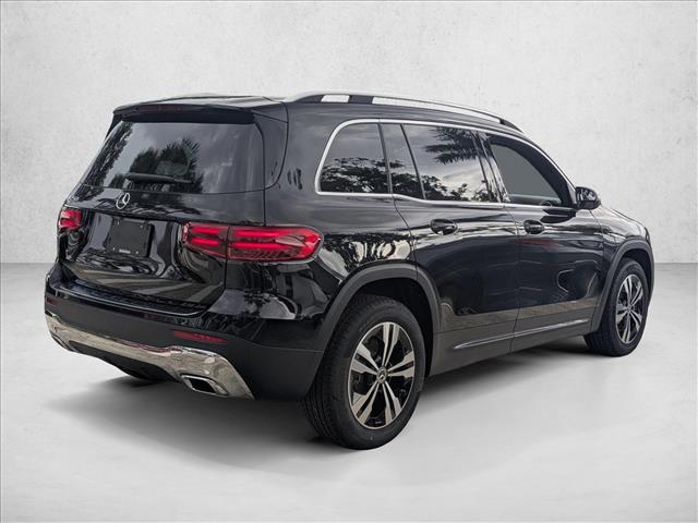 2026 Mercedes-Benz GLB 250 Image 3 of 15