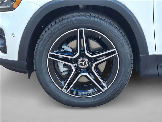 2026 Mercedes-Benz GLB 250 Image 10 of 18