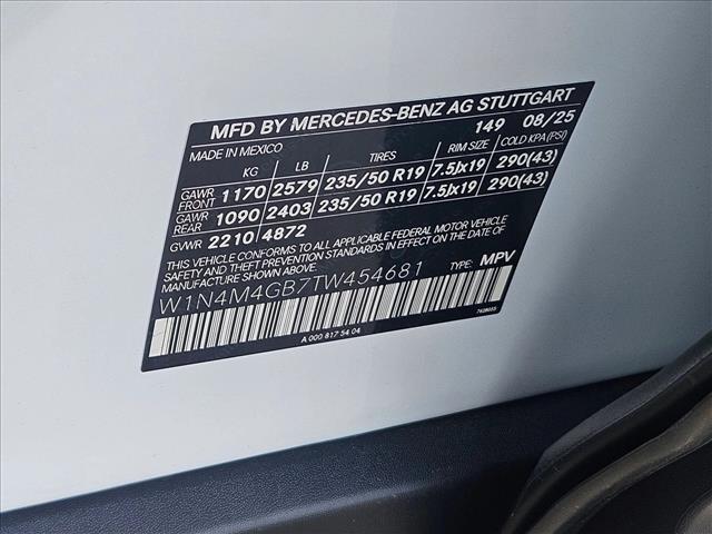 2026 Mercedes-Benz GLB 250 Image 17 of 18