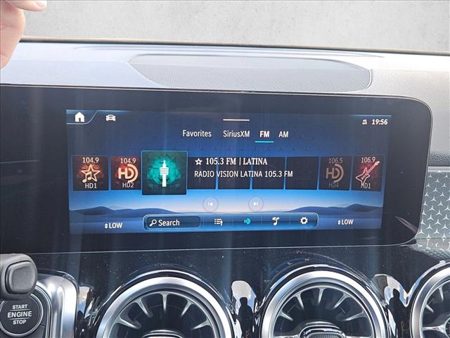 2026 Mercedes-Benz GLB 250 Image 15 of 18