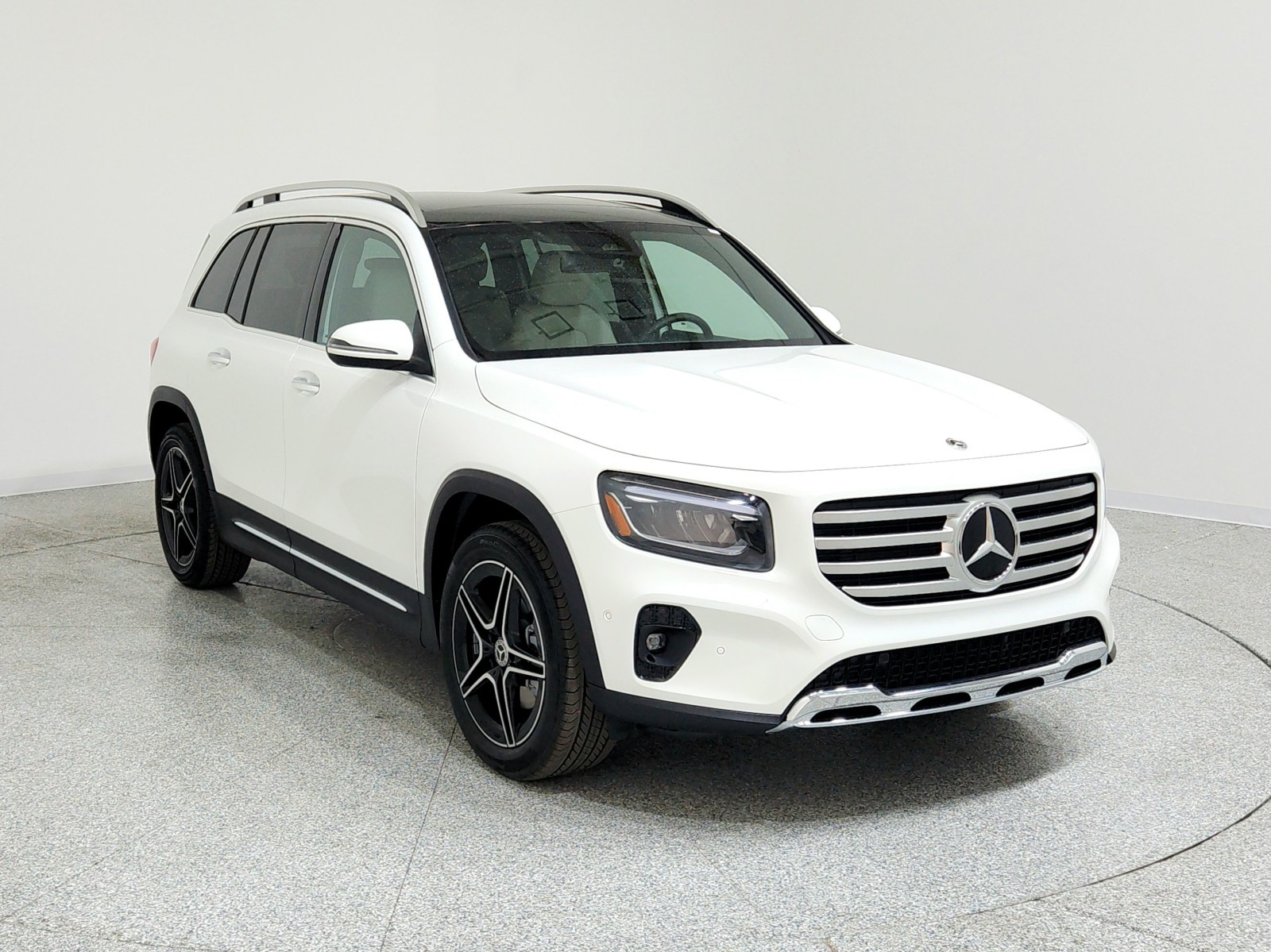 2026 Mercedes-Benz GLB 250 Image 5 of 21