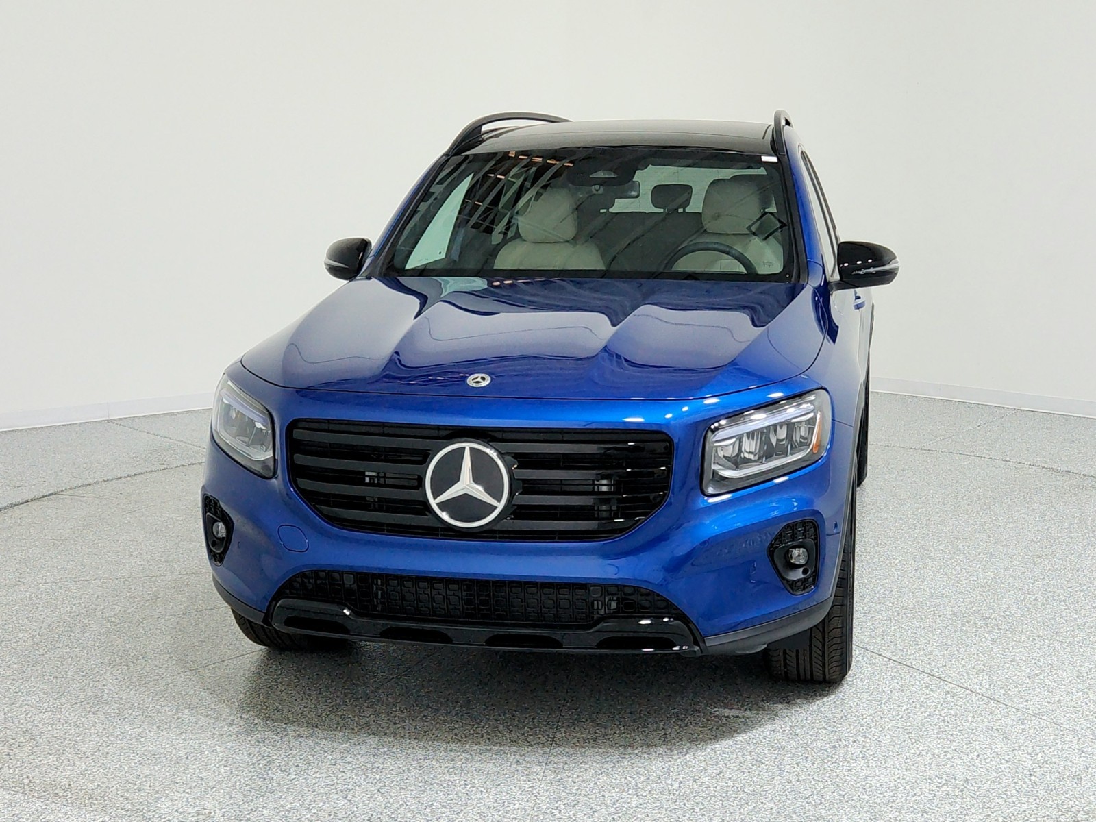 2026 Mercedes-Benz GLB 250 Image 3 of 21