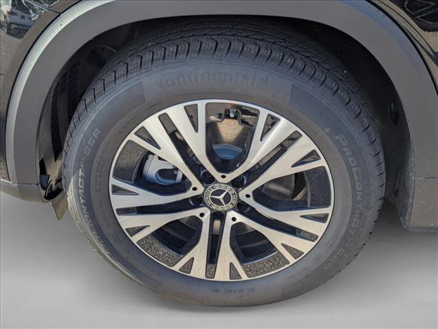 2026 Mercedes-Benz GLB 250 Image 8 of 16