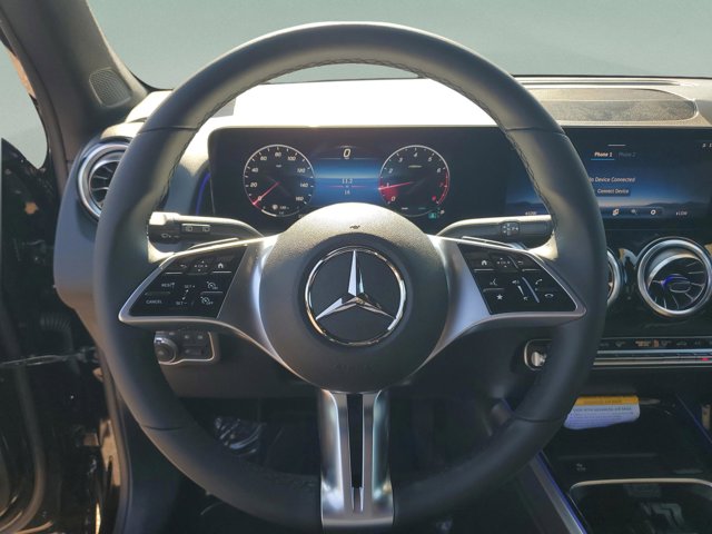 2026 Mercedes-Benz GLB 250 Image 29 of 32