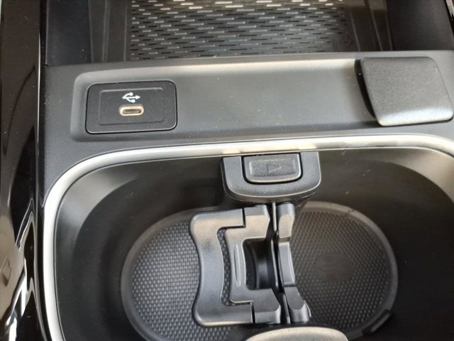 2026 Mercedes-Benz GLB 250 Image 22 of 26