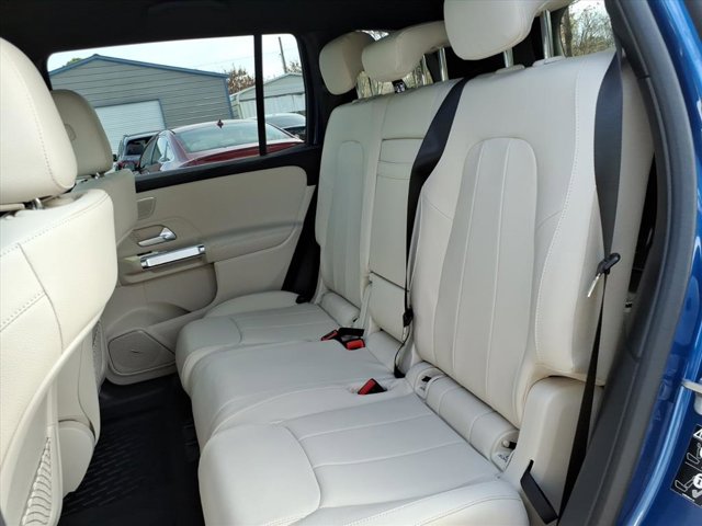 2026 Mercedes-Benz GLB 250 Image 7 of 26