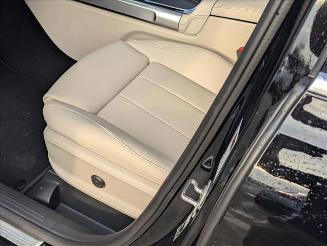 2026 Mercedes-Benz GLB 250 Image 16 of 16